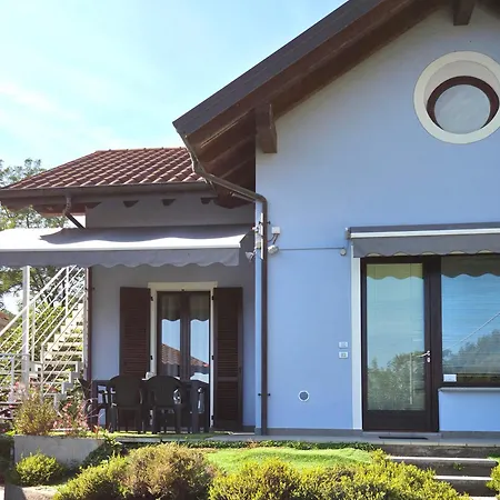 La Casa Blu - Maggiore Holiday home Meina